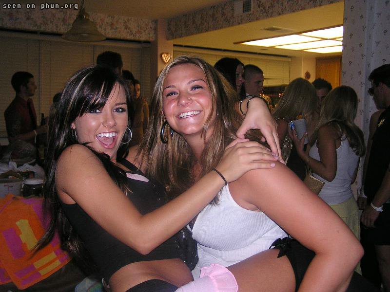 Las chicas solo quieren divertirse II