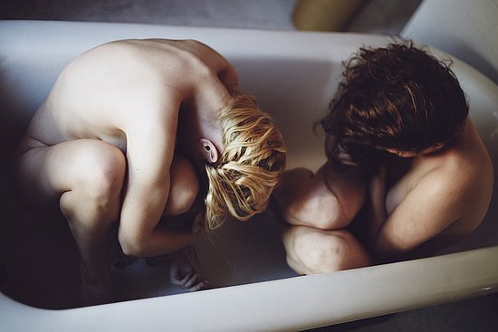 girls_in_bathtubs_40.jpg