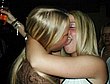kissing_girls_068.jpg