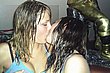 kissing_girls_077.jpg