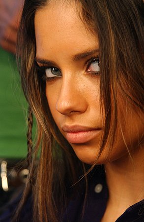 adriana_lima_11.jpg