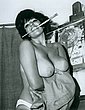 busty_retro_babes_20.jpg