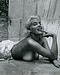 busty_retro_babes_21.jpg