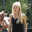 paris_hilton_slip.jpg