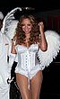 halloween_hotties_2009_05.jpg