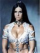 caroline_munro_02.jpg