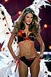 lingerie_babes_06.jpg