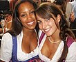 oktoberfest_girls_08.jpg