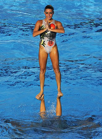 one_piece_swimsuits_12.jpg