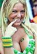 sexy_soccer_fans_40.jpg