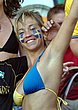 sexy_soccer_fans_45.jpg