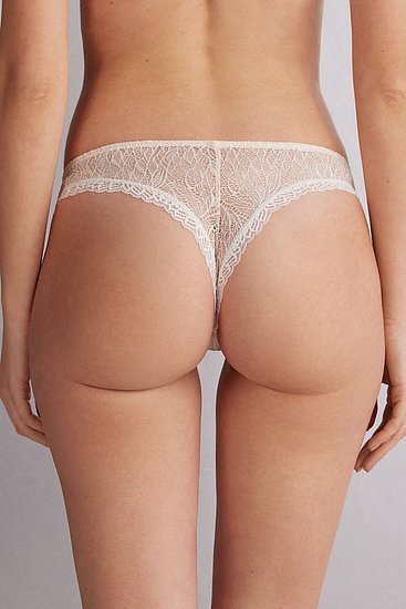bonus_butts_19239.jpg