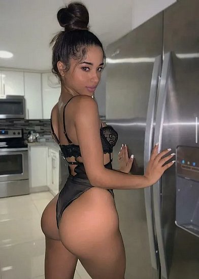 bonus_butts_19263.jpg