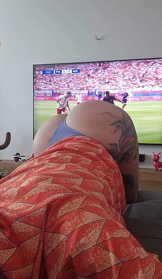 bonus_butts_19283.jpg