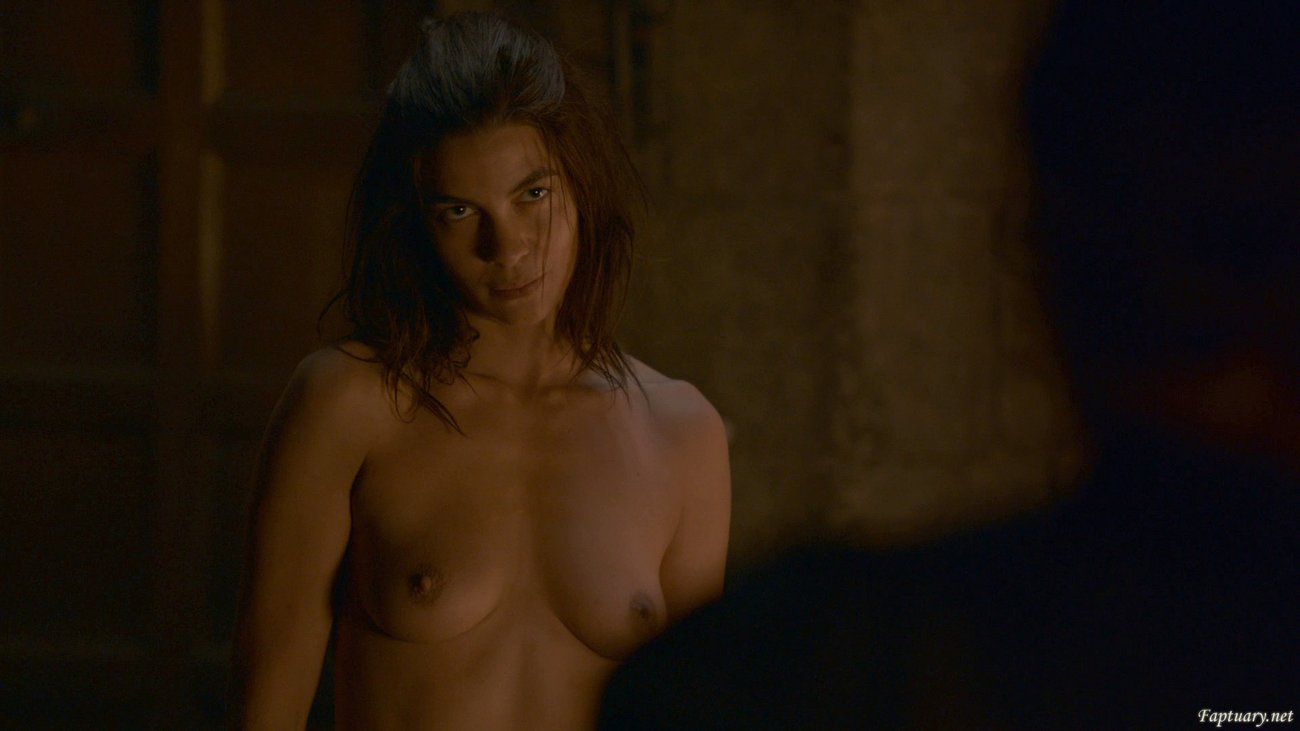 The Women of Game of Thrones - Nude scenes.