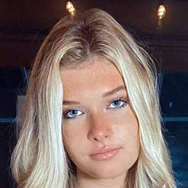 Portrait of Frida Aasen